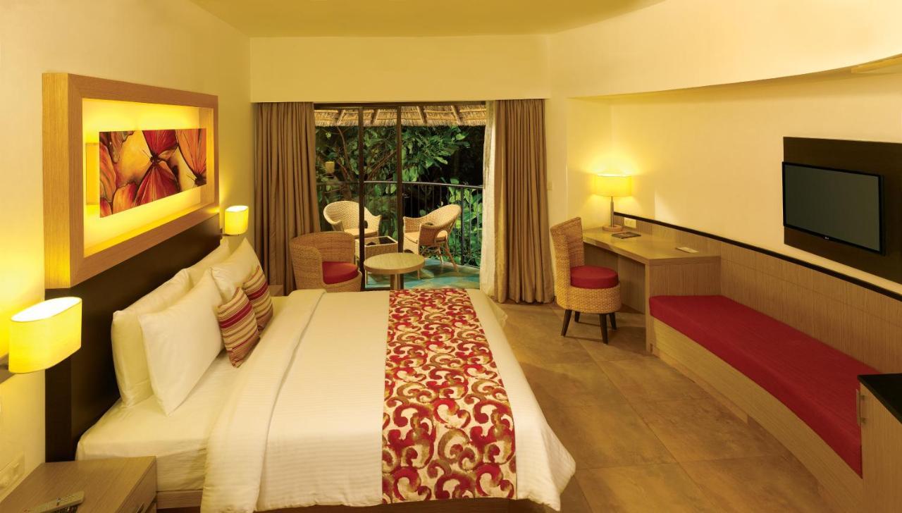 Poetree Thekkady Hotel Exterior photo