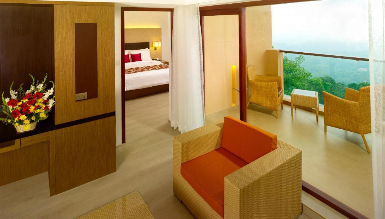 Poetree Thekkady Hotel Exterior photo