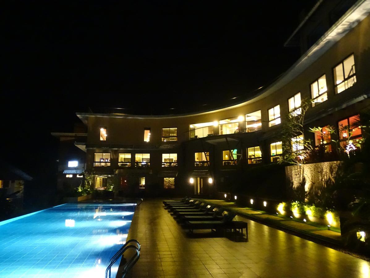 Poetree Thekkady Hotel Exterior photo