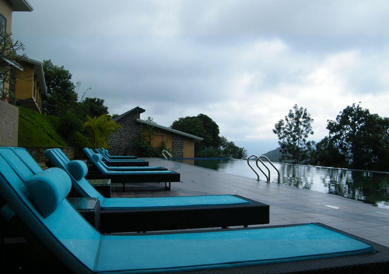 Poetree Thekkady Hotel Exterior photo