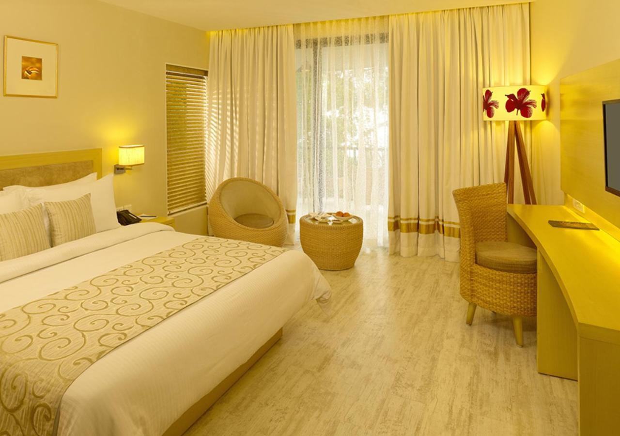 Poetree Thekkady Hotel Exterior photo