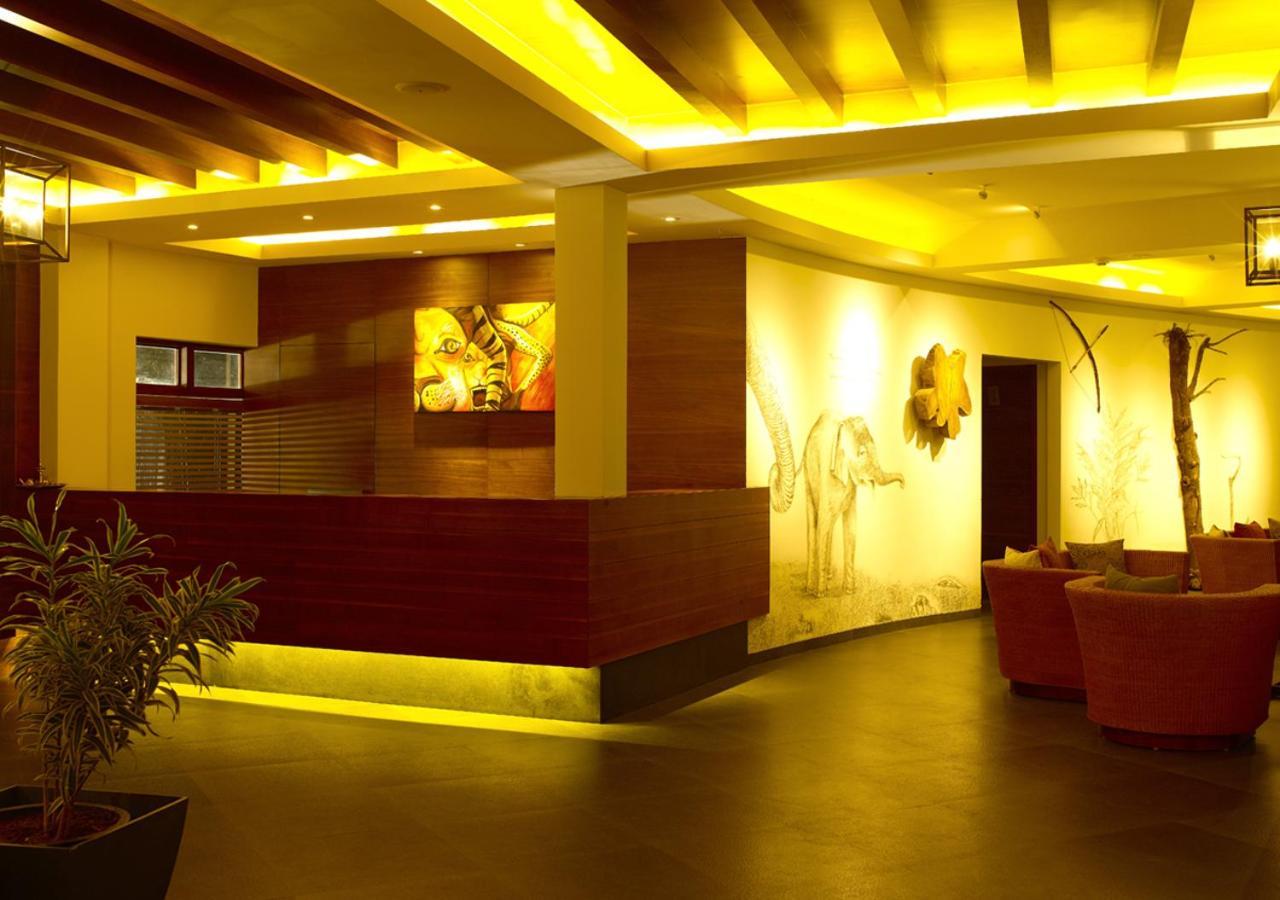 Poetree Thekkady Hotel Exterior photo